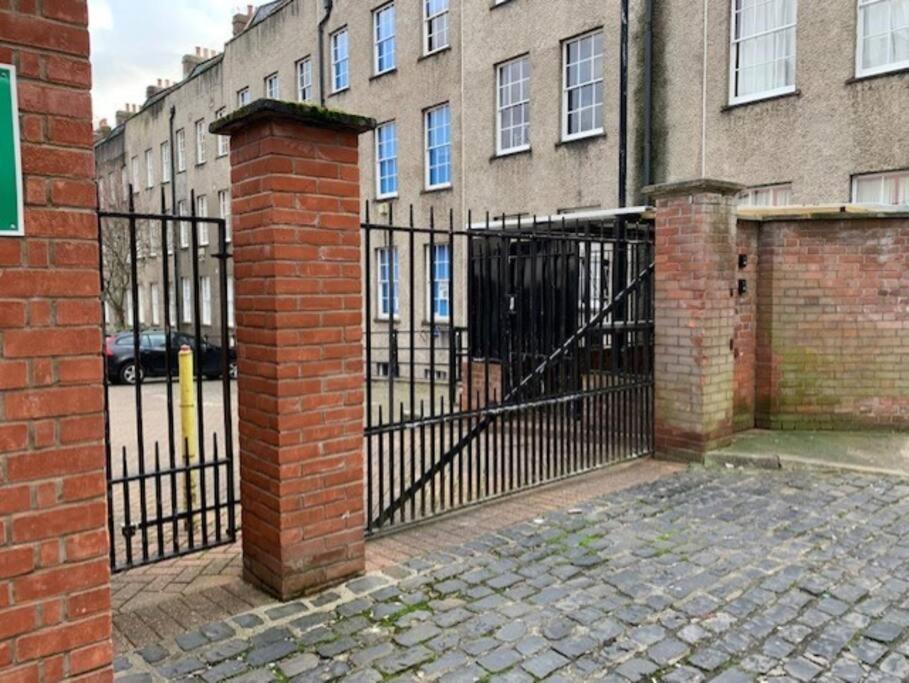 Bristol City Stays - 1 Bed - Pembroke Court Zewnętrze zdjęcie
